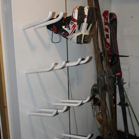 阿克提沃墨兰多尔旅馆 索尔登