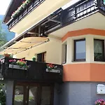 阿克提沃墨兰多尔旅馆 3* 索尔登