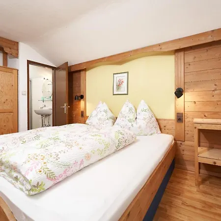 Aktivurlaub Morandell Konukevi 3*
